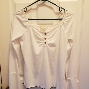 NWOT hem & thread blouse